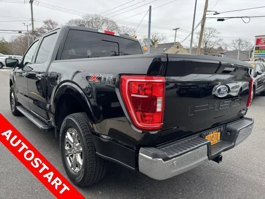 2023 Ford F-150 XLT photo 1