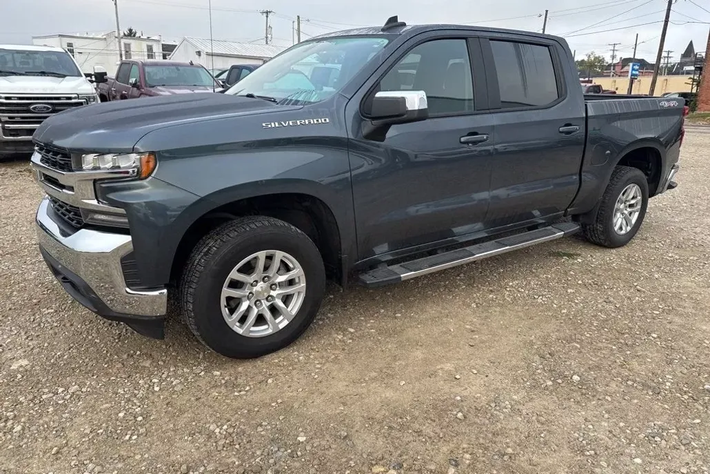 2019 Chevrolet Silverado 1500 LT photo 1