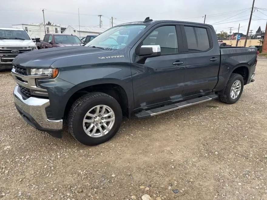 2019 Chevrolet Silverado 1500 LT photo 1