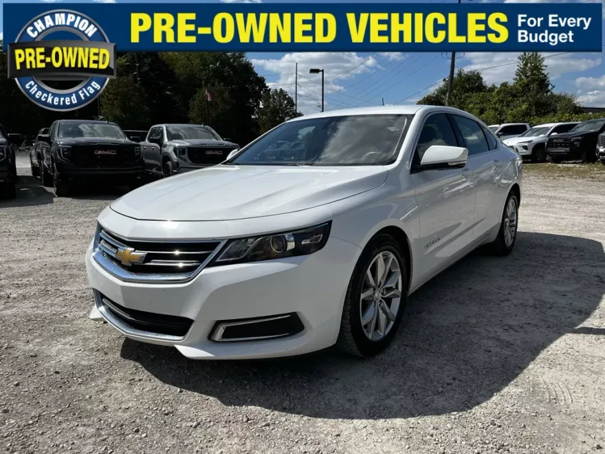 2016 Chevrolet Impala 1LT photo 1
