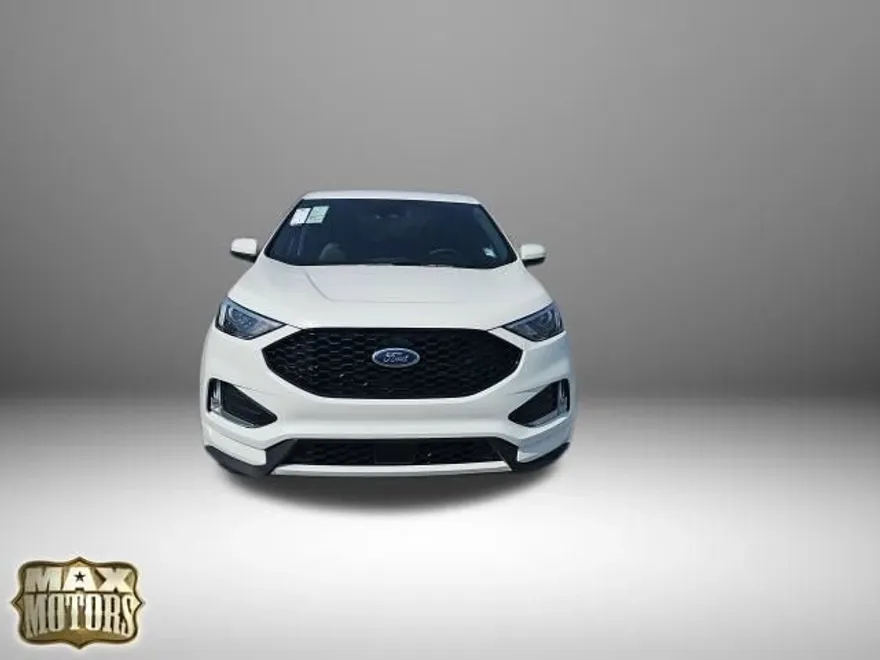 2024 Ford Edge ST photo 1