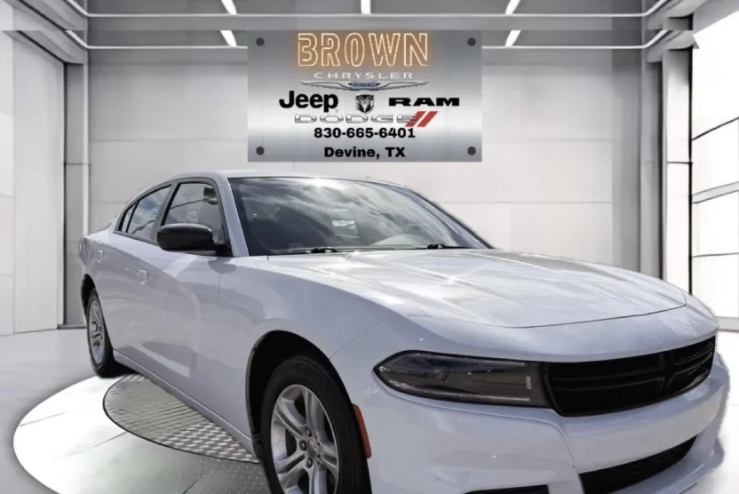 2023 Dodge Charger SXT photo 1
