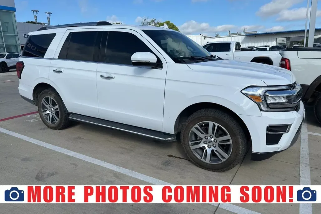 2023 Ford Expedition Limited photo 1