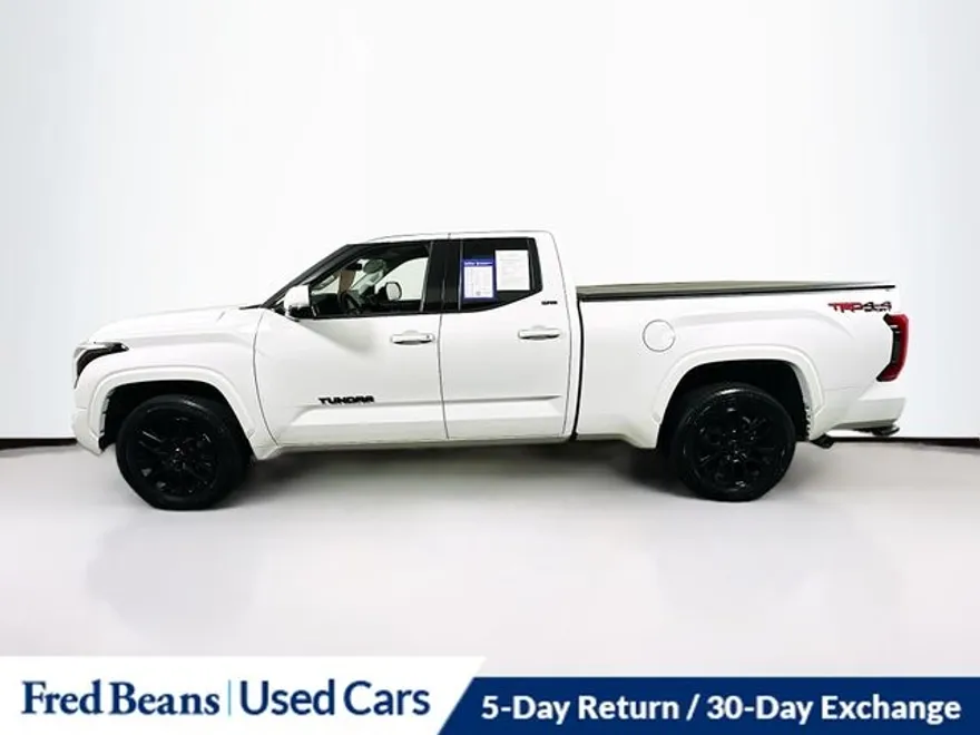 2023 Toyota Tundra SR5 photo 1