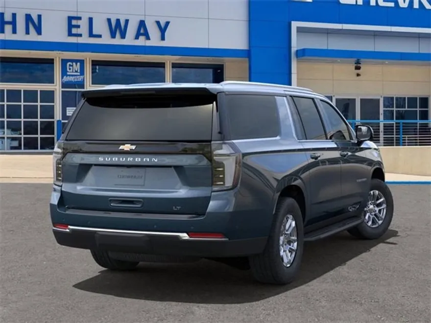 2025 Chevrolet Suburban LT photo 1