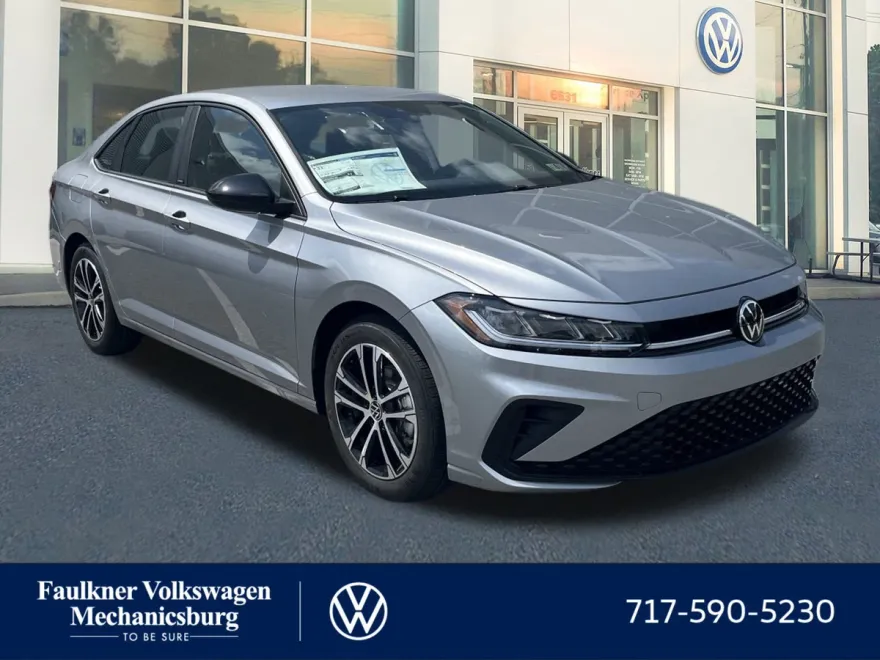 2025 Volkswagen Jetta Sport photo 1