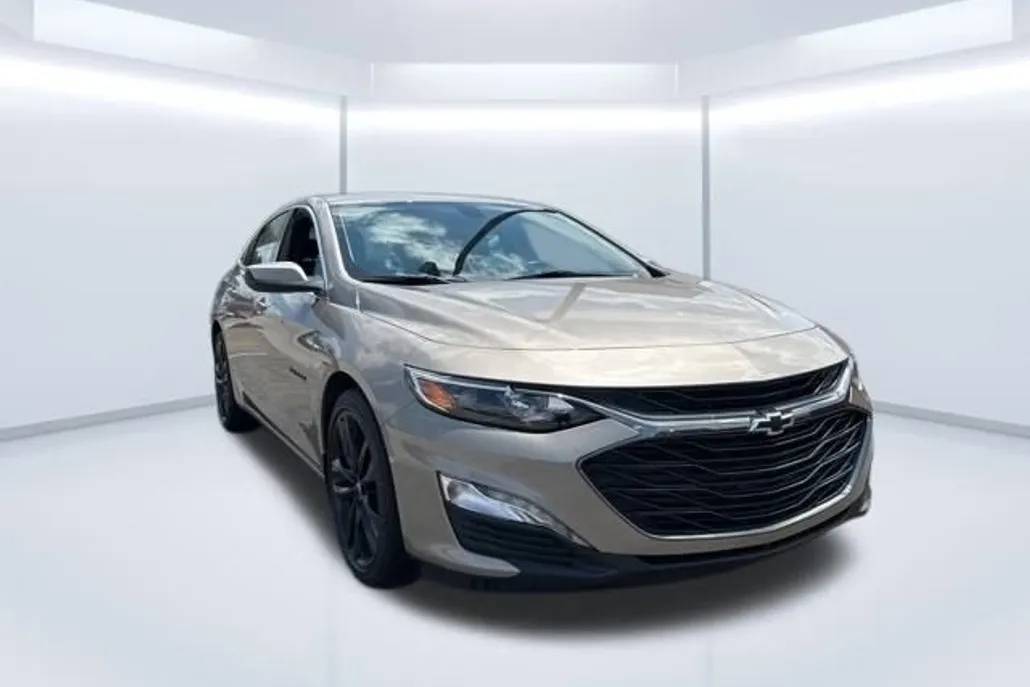 2022 Chevrolet Malibu 1LT photo 1