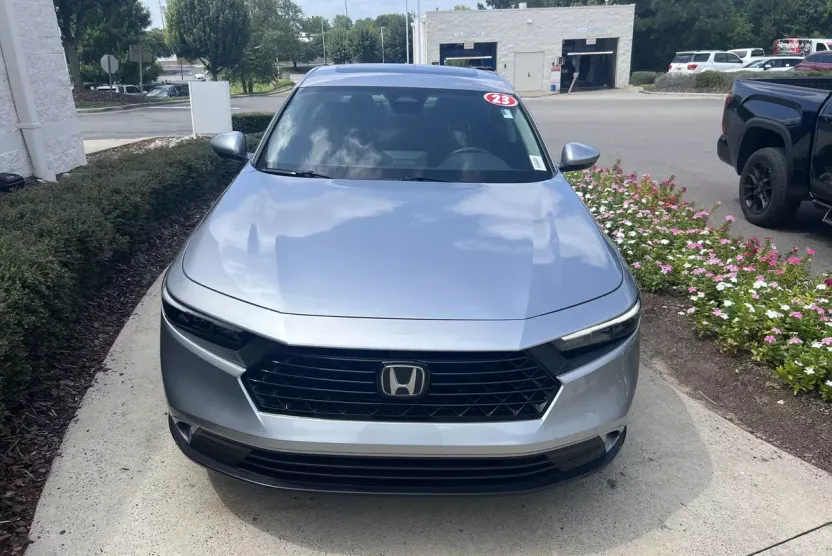 2023 Honda Accord EX photo 1