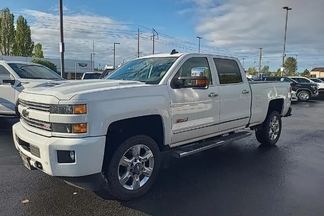 2019 Chevrolet Silverado 2500HD LTZ photo 1