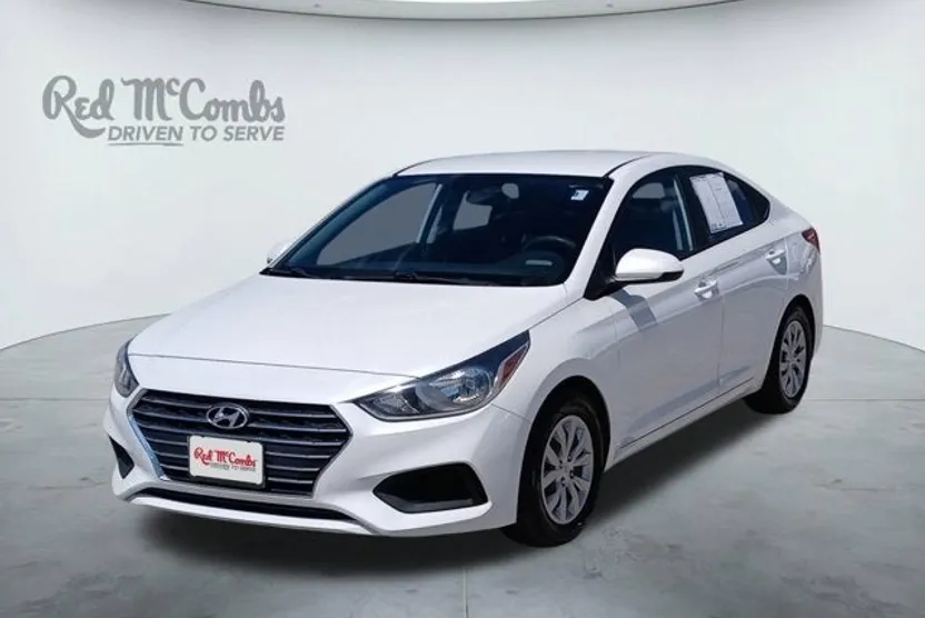 2020 Hyundai Accent SE photo 1