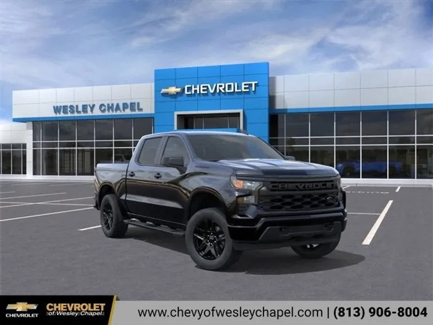 2025 Chevrolet Silverado 1500 Custom photo 1