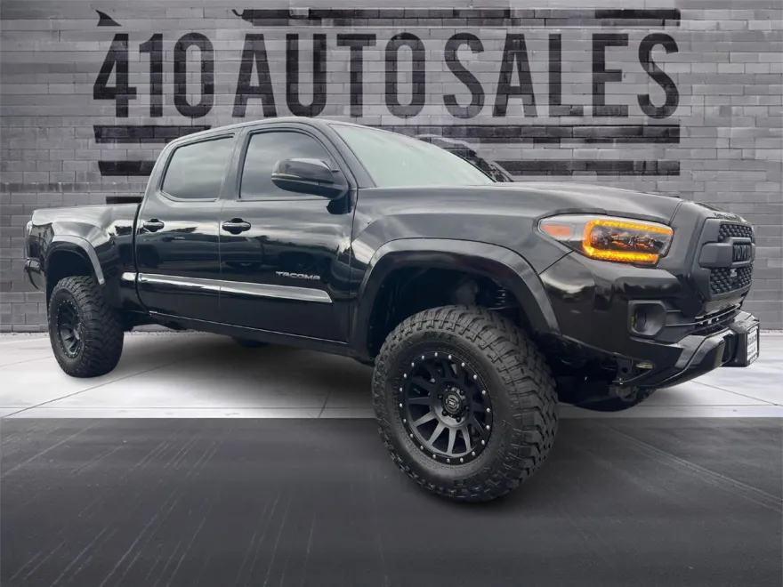 2020 Toyota Tacoma SR5 V6 photo 1