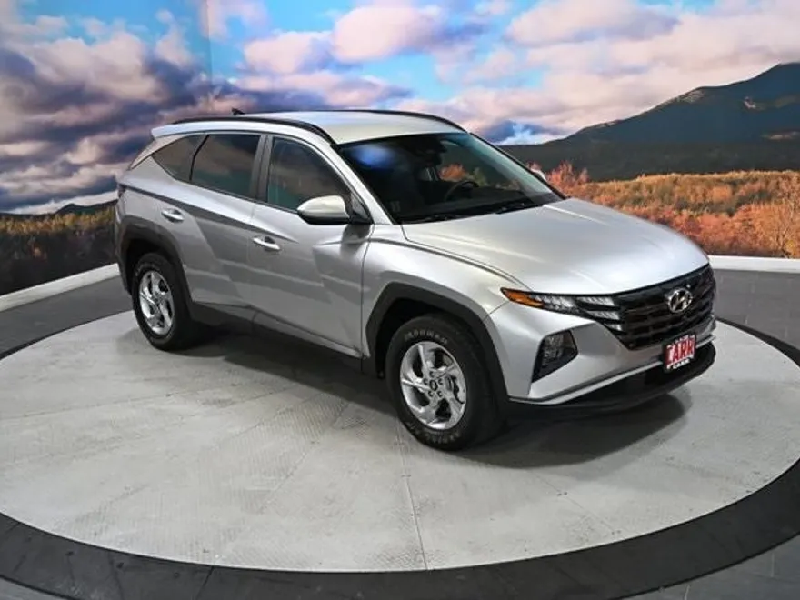 2024 Hyundai Tucson SEL photo 1