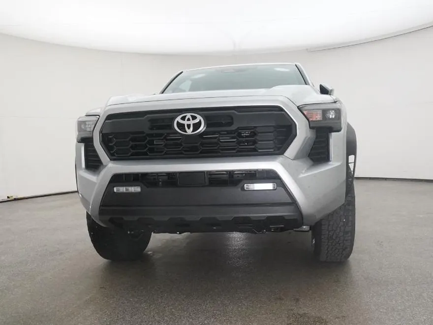 2025 Toyota Tacoma TRD Off-Road Double Cab photo 1