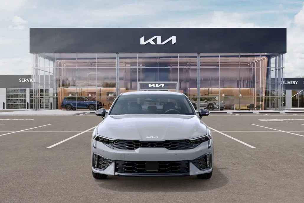 2026 Kia K5 GT-Line photo 1