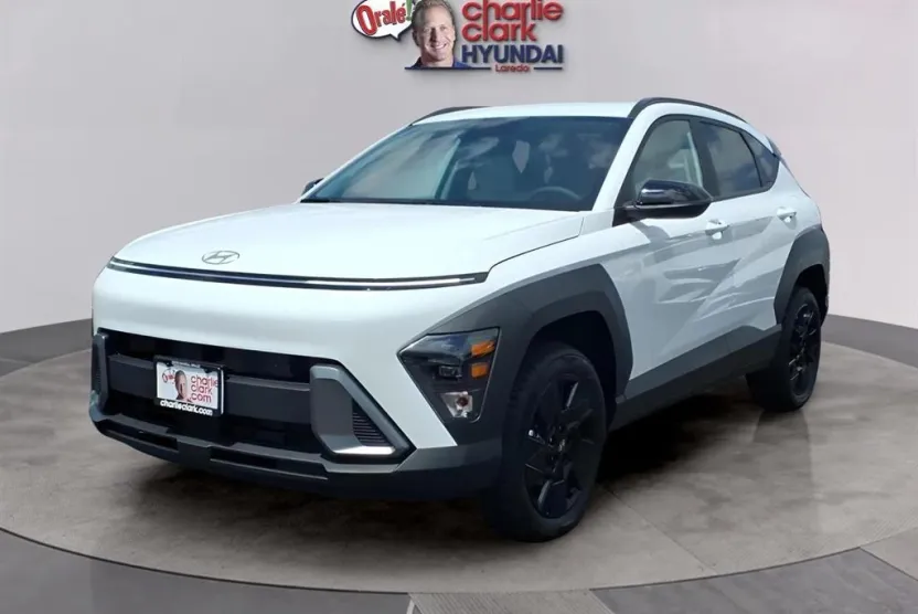 2026 Hyundai Kona SEL photo 1