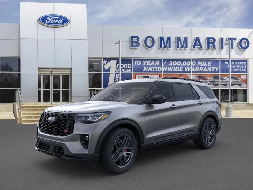 2025 Ford Explorer ST photo 1