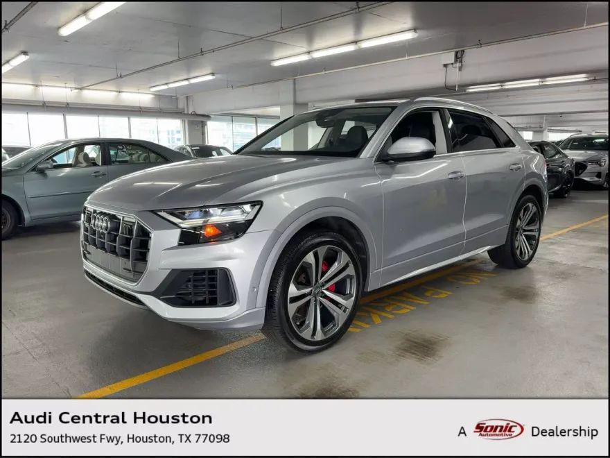 2019 Audi Q8 Premium Plus photo 1