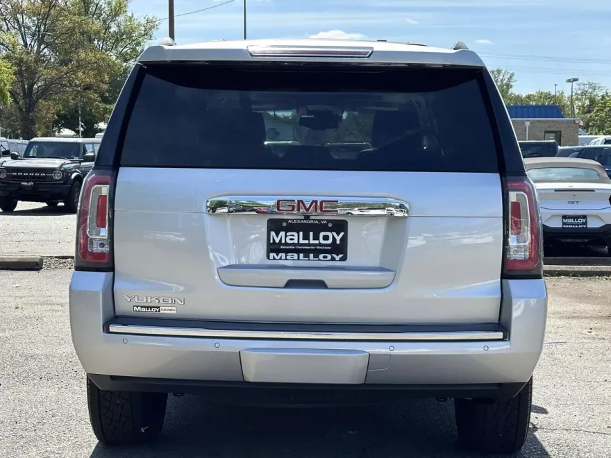 2018 Gmc Yukon Denali photo 1