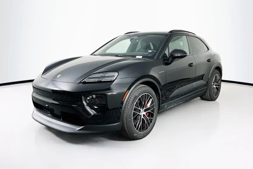 2025 Porsche Macan Electric photo 1