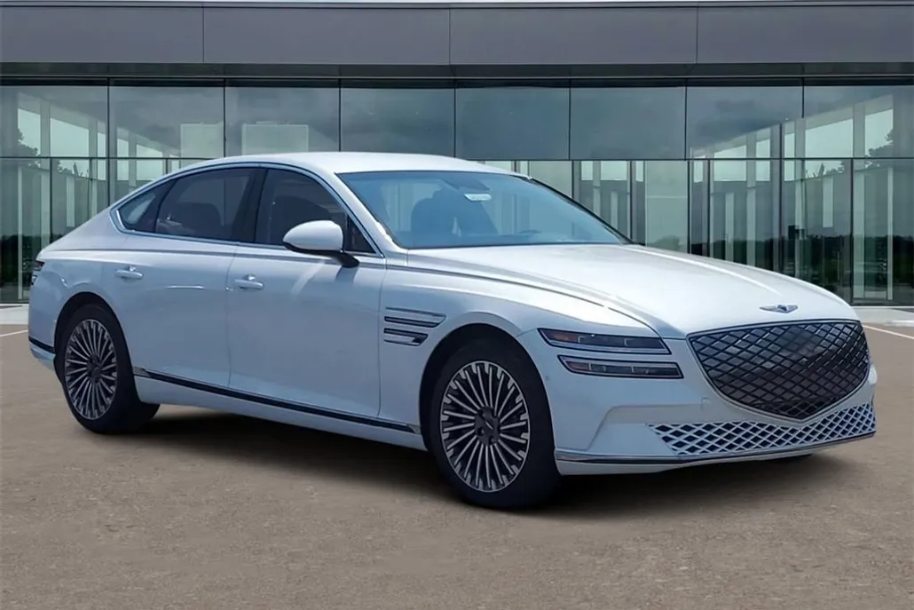 2023 Genesis Electrified G80 photo 1
