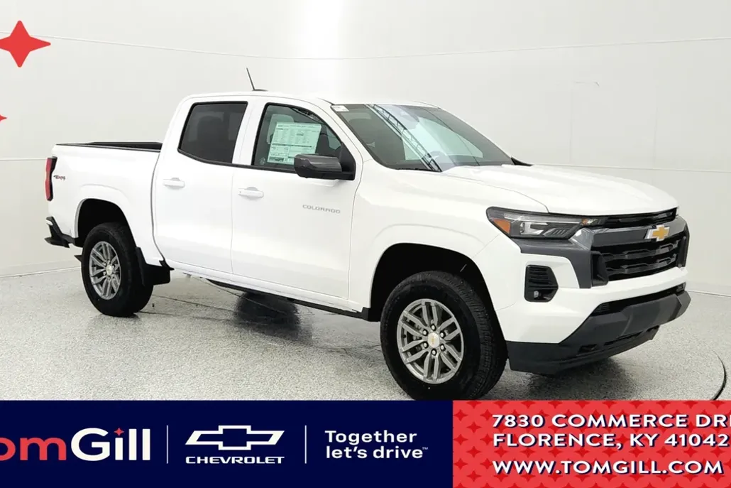 2026 Chevrolet Colorado LT photo 1
