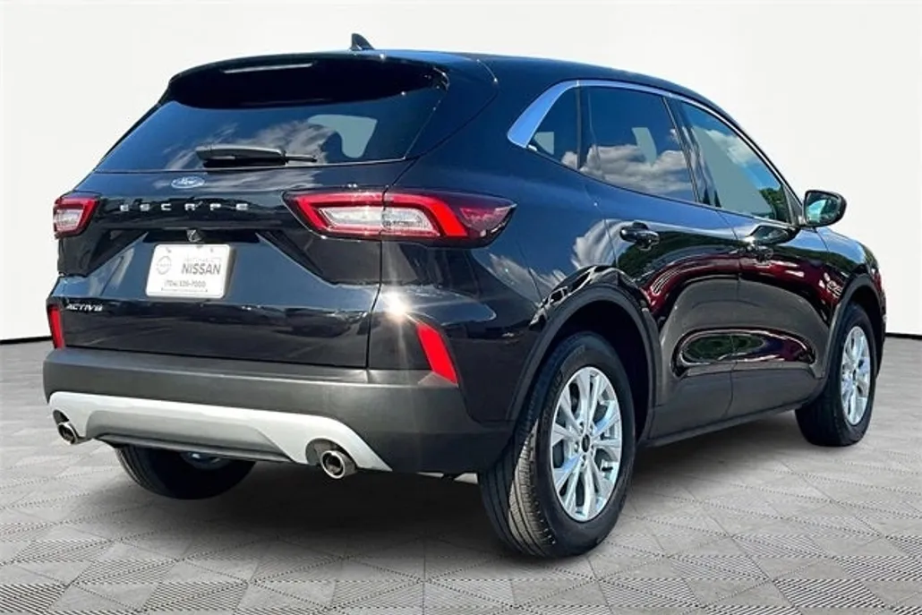 2024 Ford Escape Active photo 1