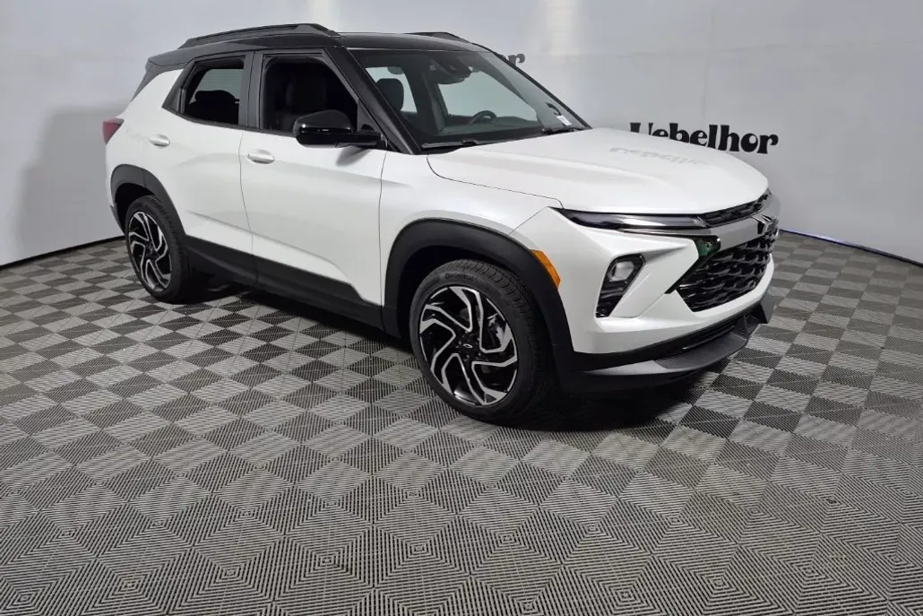 2026 Chevrolet Trailblazer RS photo 1
