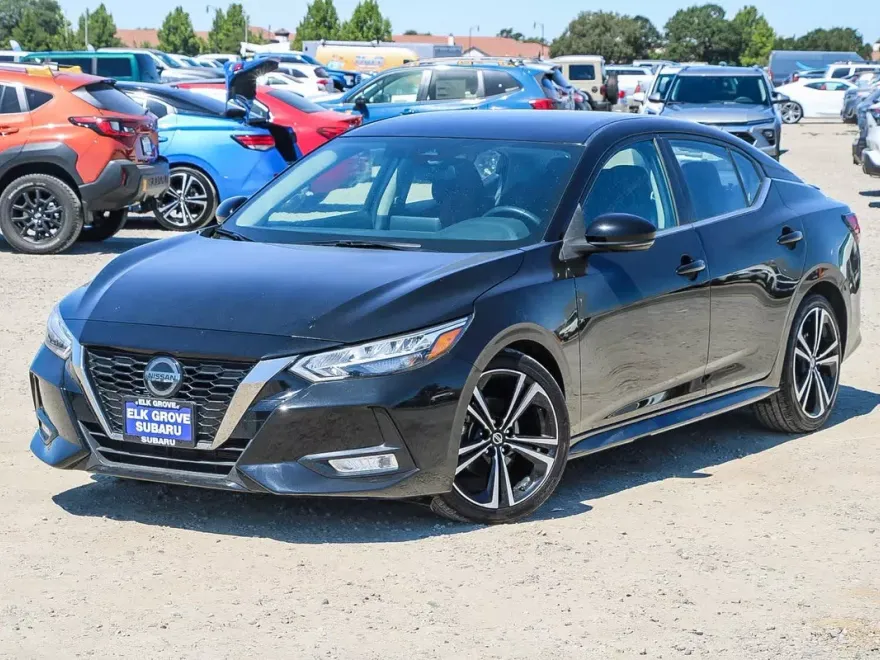 2021 Nissan Sentra SR photo 1