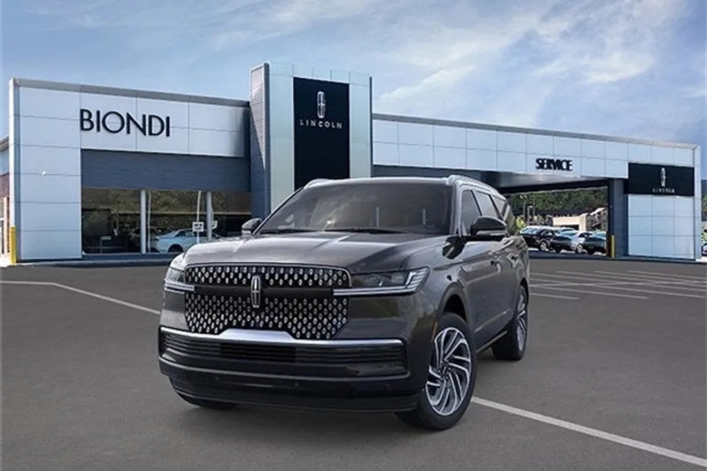2025 Lincoln Navigator Reserve photo 1
