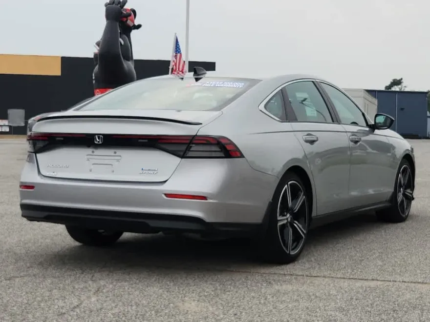 2024 Honda Accord Hybrid Sport photo 1