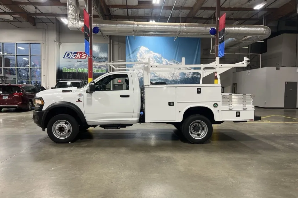 2023 Ram 4500 Tradesman photo 1