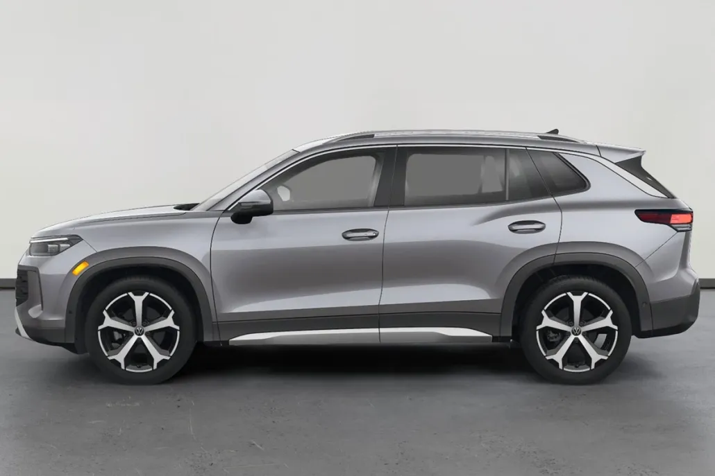 2025 Volkswagen Tiguan SE photo 1