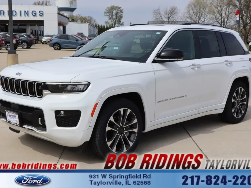 2023 Jeep Grand Cherokee Overland photo 1