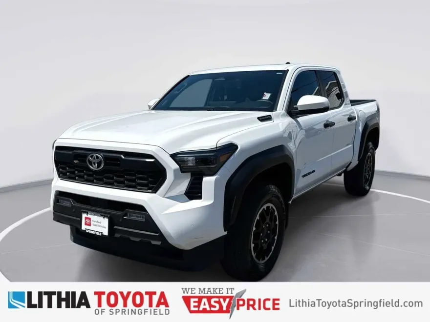 2024 Toyota Tacoma TRD photo 1