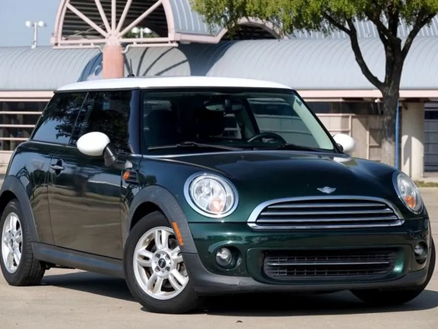 2012 Mini Cooper Hardtop Base photo 1