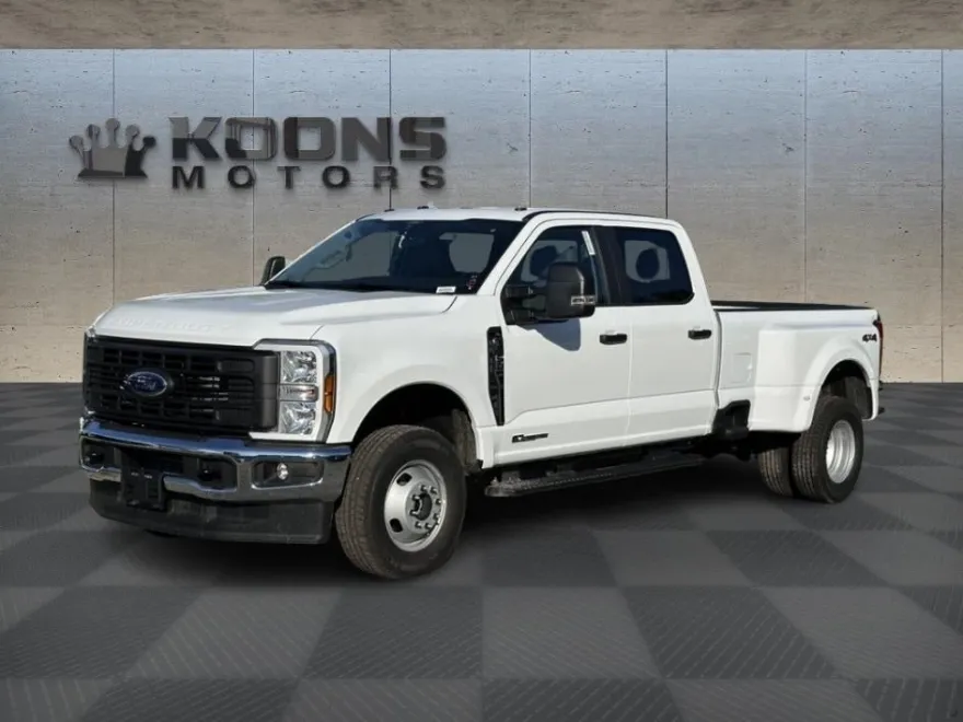 2025 Ford F-350 photo 1