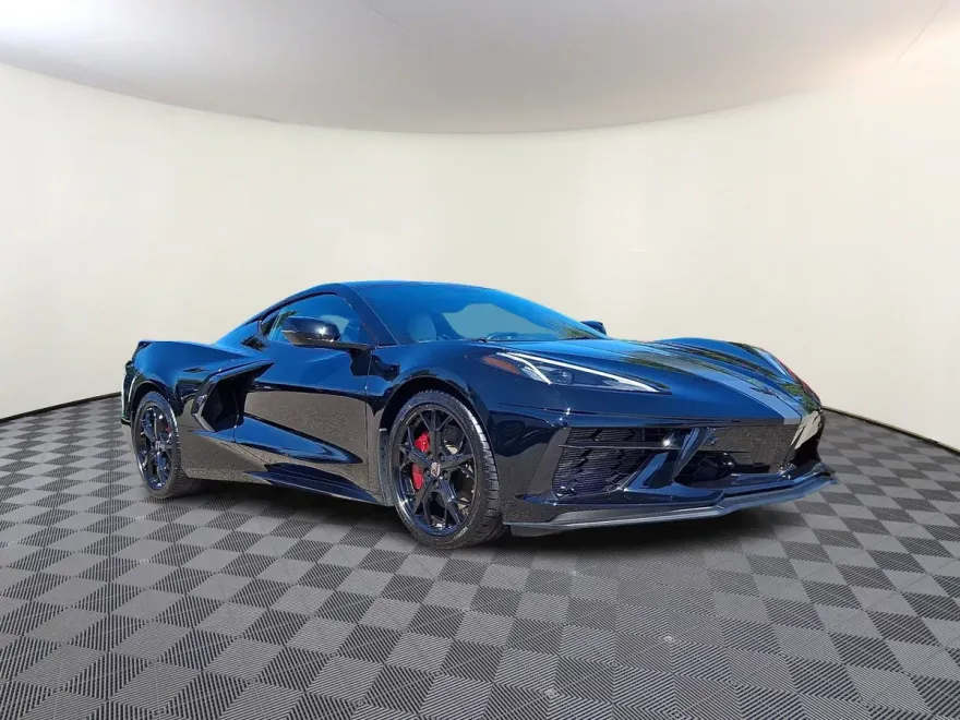 2022 Chevrolet Corvette Stingray 2LT photo 1