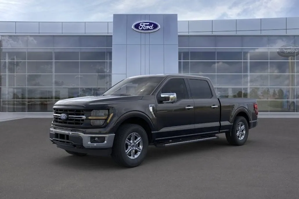 2024 Ford F-150 XLT photo 1
