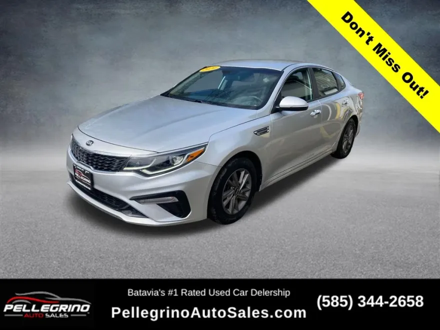 2020 Kia Optima LX photo 1