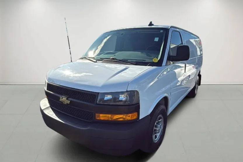 2021 Chevrolet Express 2500 Cargo photo 1