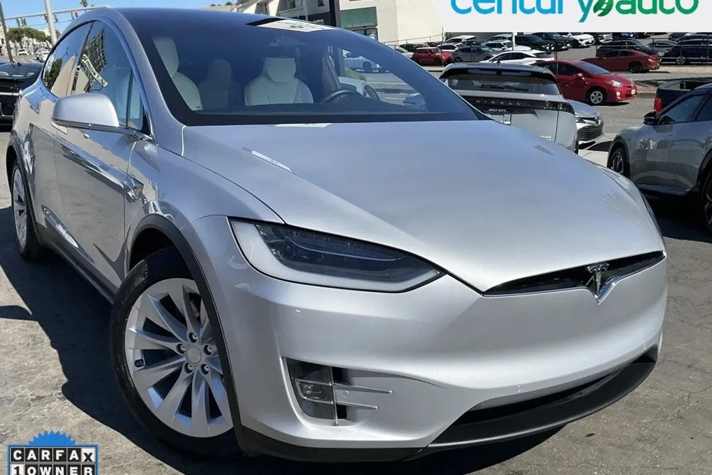 2017 Tesla Model X 100D photo 1