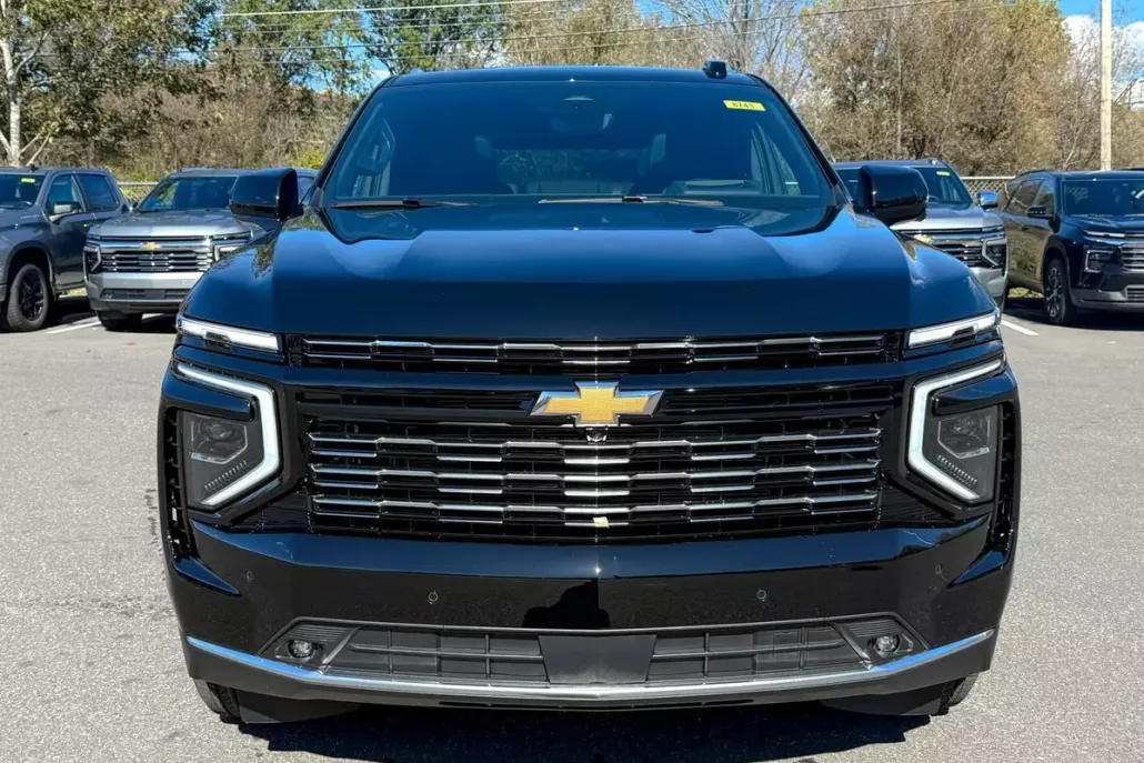 2026 Chevrolet Tahoe High Country photo 1