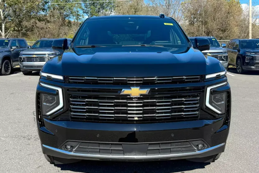 2026 Chevrolet Tahoe High Country photo 1