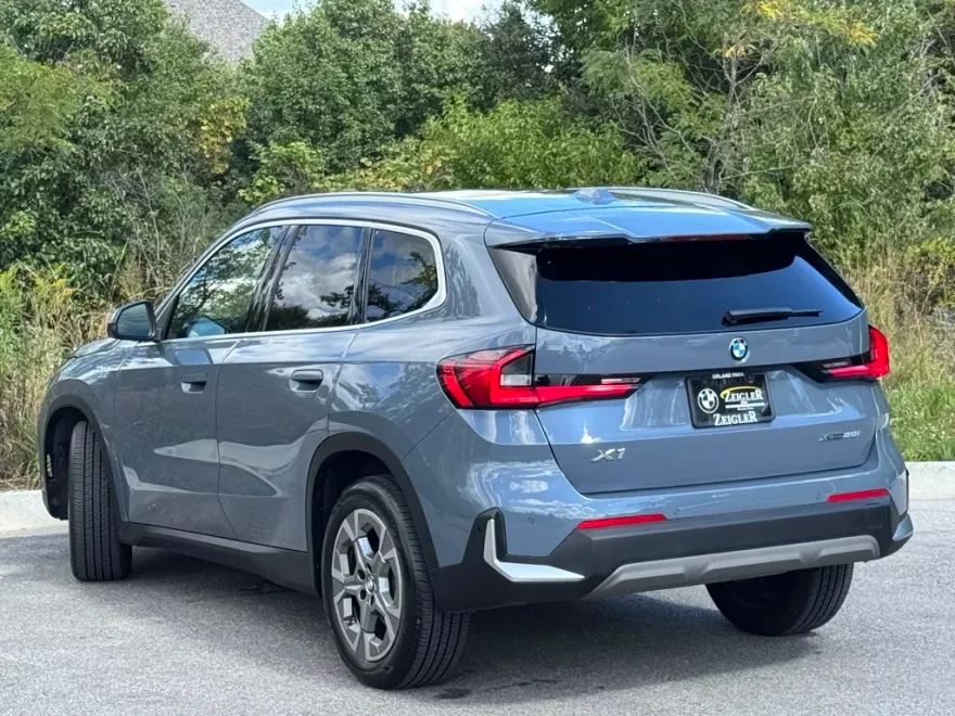2023 Bmw X1 XDrive28i photo 1