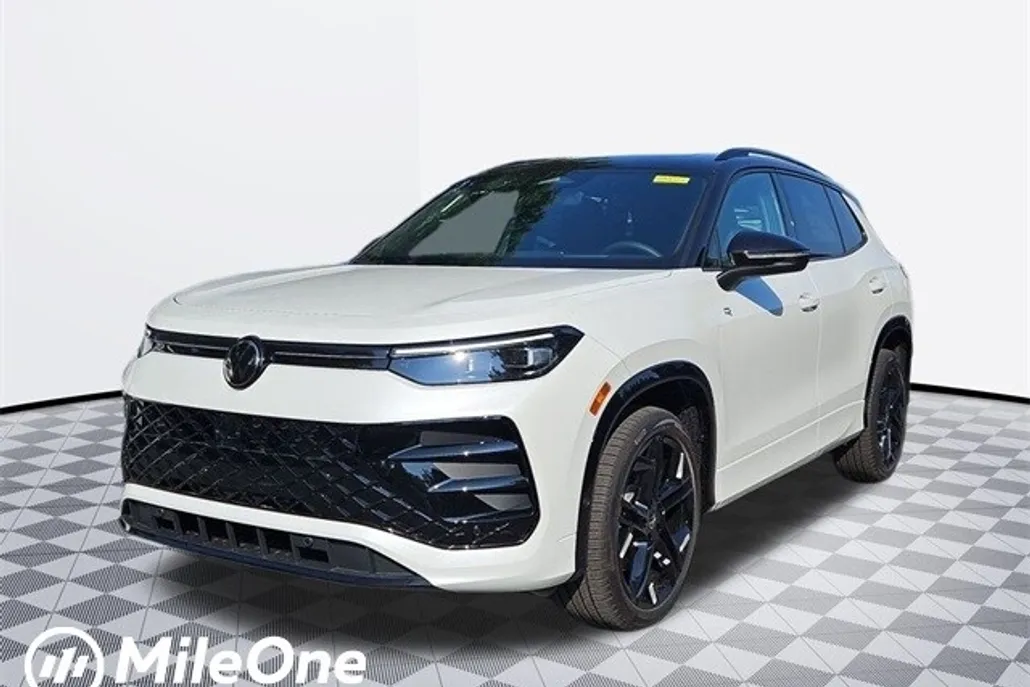 2025 Volkswagen Tiguan SE R-Line Black photo 1
