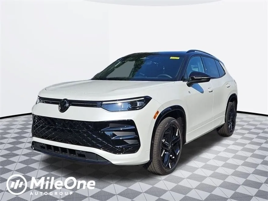 2025 Volkswagen Tiguan SE R-Line Black photo 1