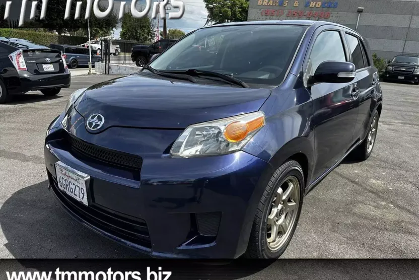 2009 Scion xD photo 1