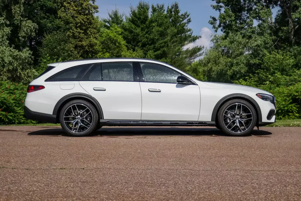 2025 Mercedes Benz E 450 4MATIC All-Terrain Wagon photo 1