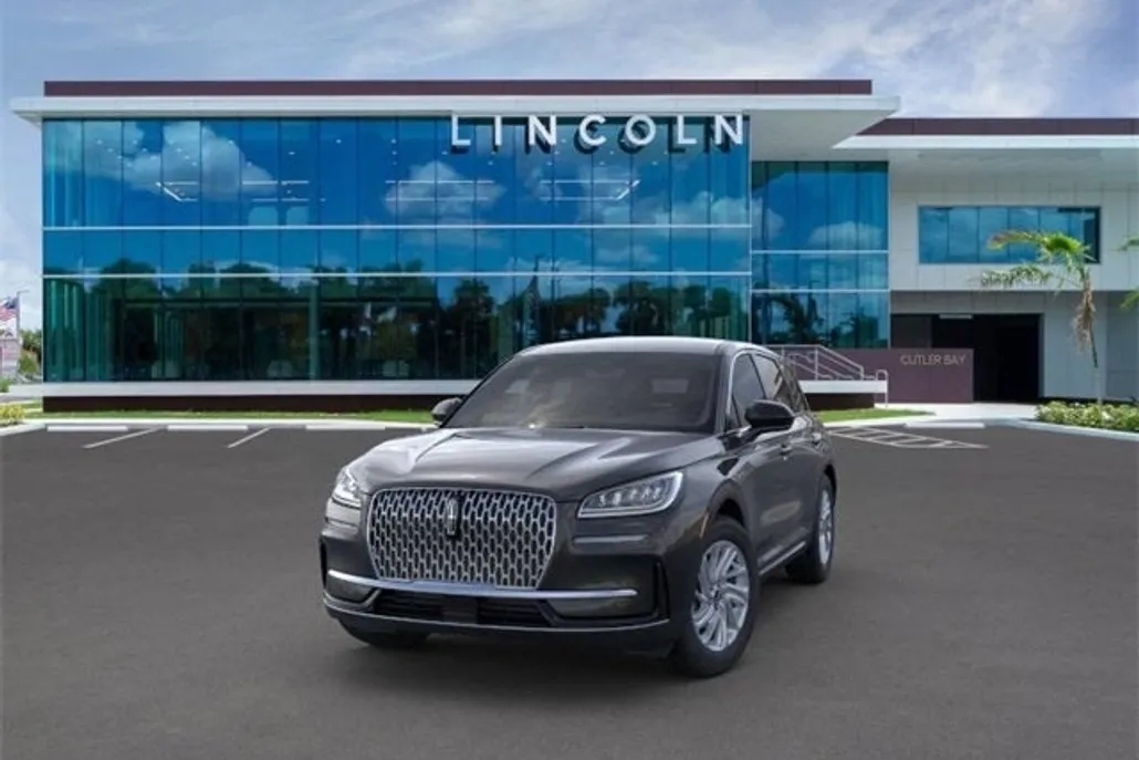 2025 Lincoln Corsair Premiere photo 1